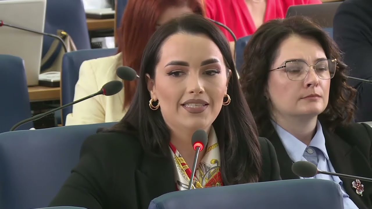 Arijana Memić napustila klub Naroda i pravde u Skupštini Kantona Sarajevo