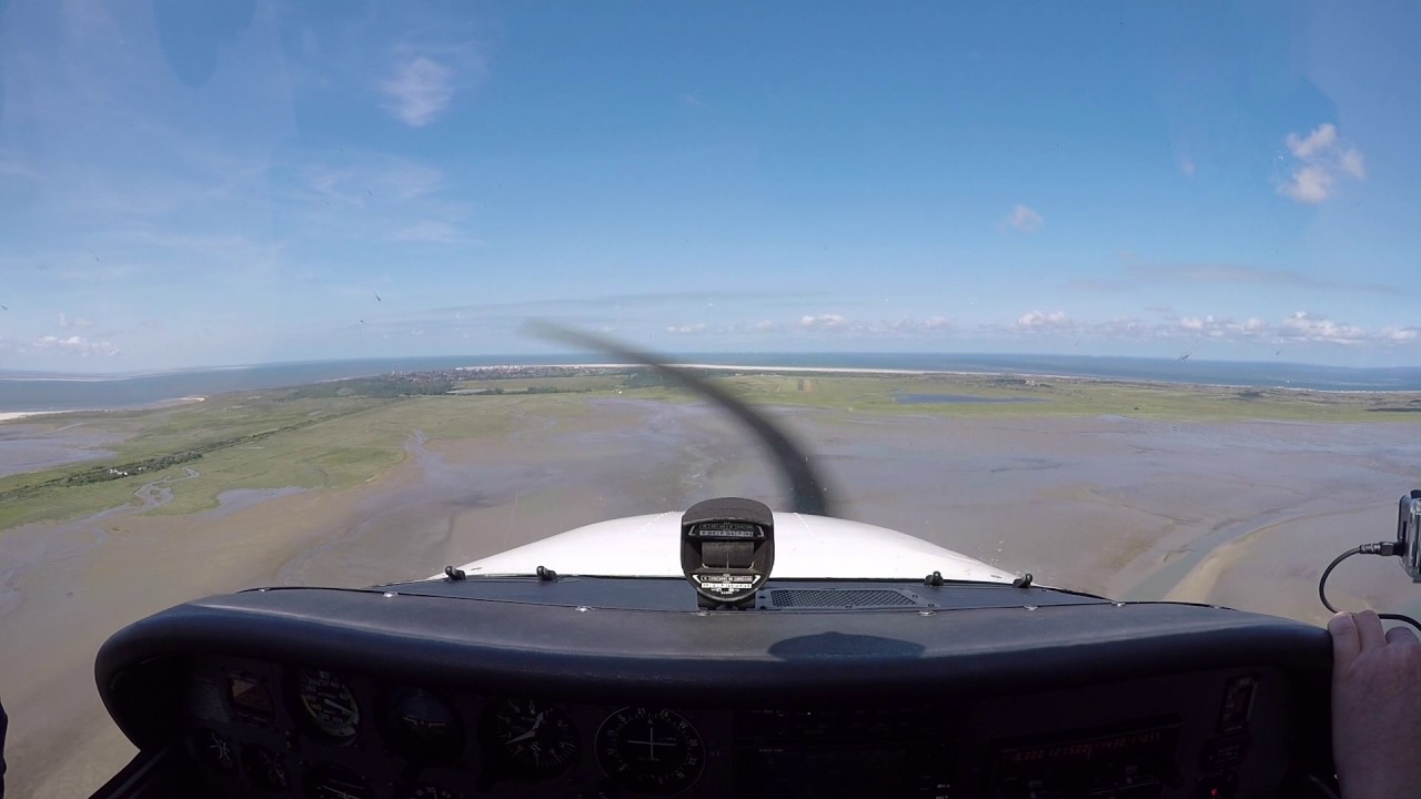 Cockpitvideo (Zeitraffer) von Anflug auf Borkum mit C172