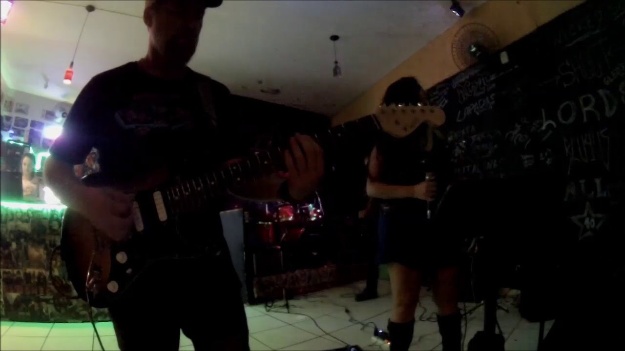 Everlong - Foo Fighters Cover by Corcell79