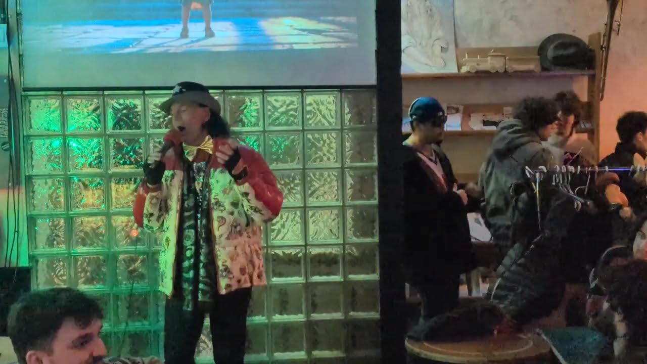 Pierre Harrison alias Le Chanteur de Rimouski rend un hommage à Jacques Michel, auteur, comp décédé.