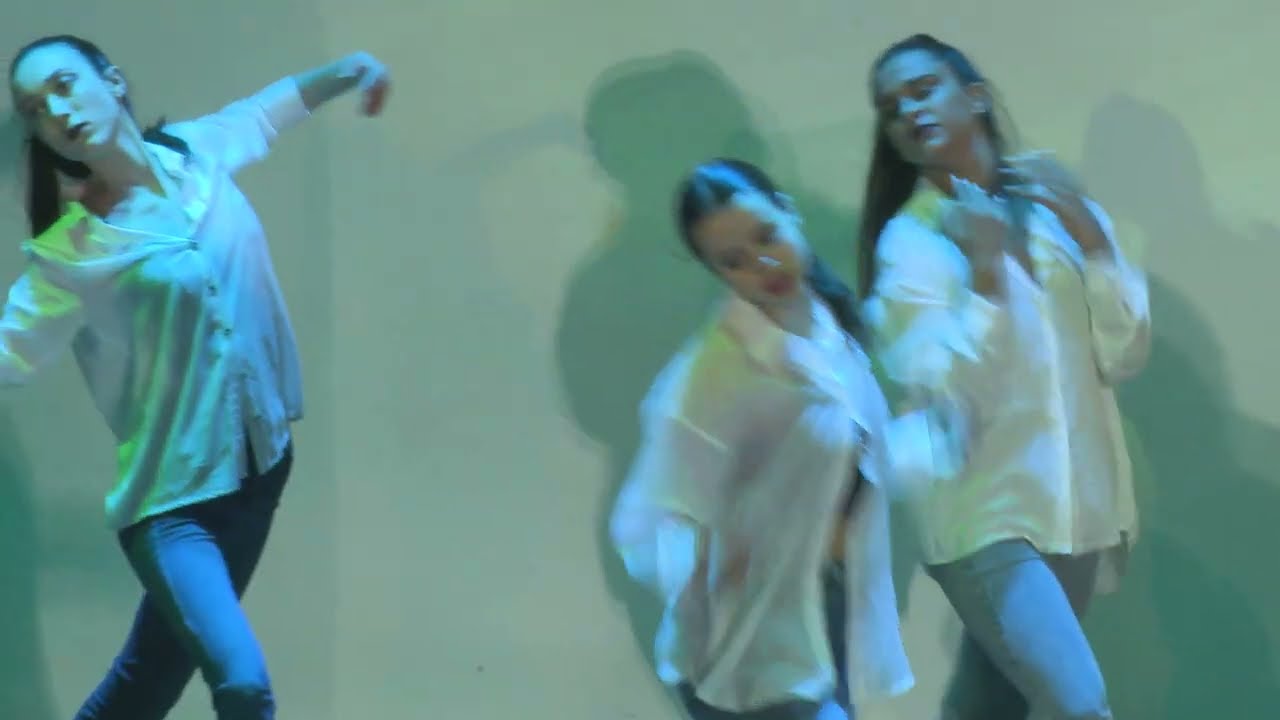 CCCD 2022 - Espectáculo 2 - BREAK MY HEART CONTEMPORANEO 3 e 4