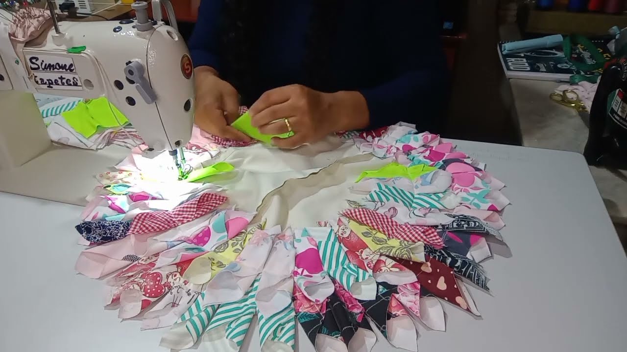 Como fazer esse tapete de retalhos de malha ✂️🧵