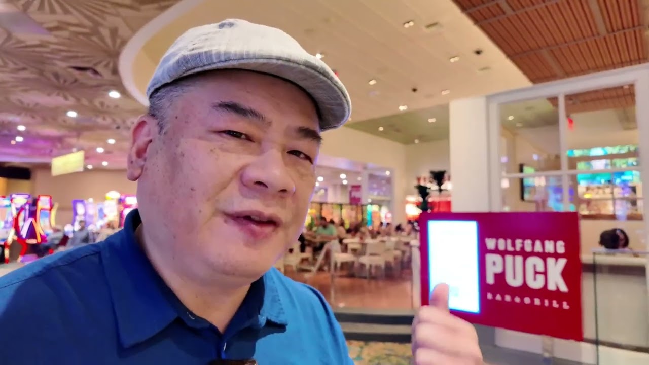 Скучно? Давайте прогуляемся по территории MGM Grand.