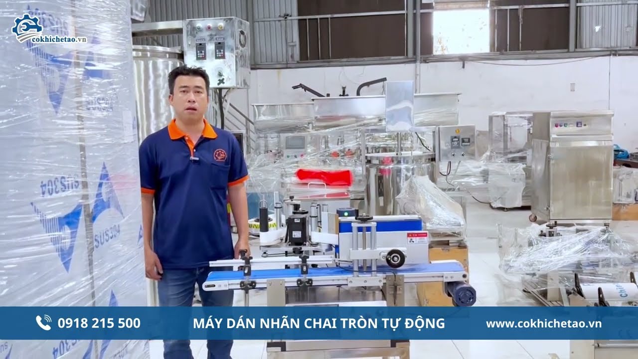 Máy Dán Nhãn Chai Tròn Tự Động Cho Bao Bì Sản Xuất | Cơ Khí Miền Nam