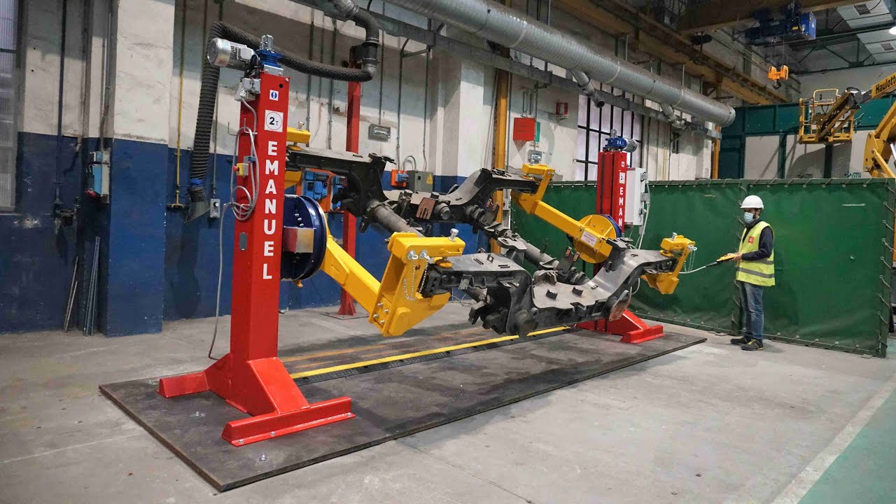 Head and Tailstock Positioner for Railway Bogie STR40 - 4,000 Kg 8,800 lbs | Emanuel