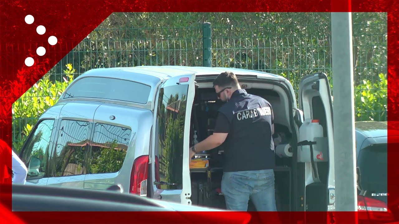 Roma: proseguono i rilievi nel luogo del ritrovamento della bimba morta a bordo di un'auto
