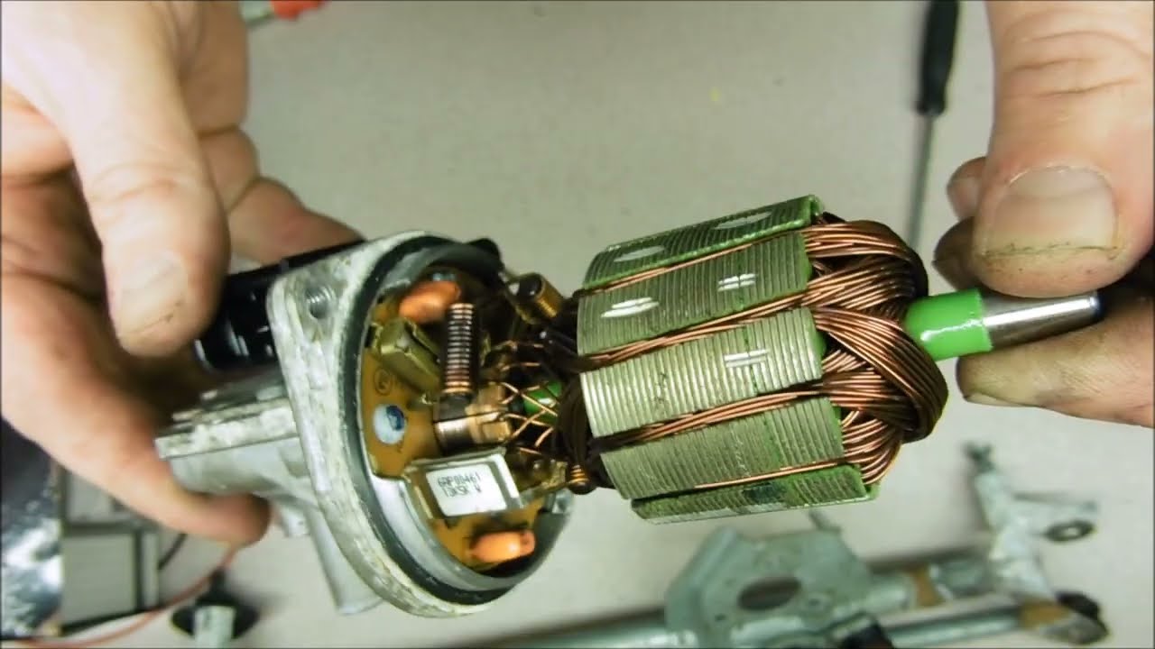 Wiper Motor from inside