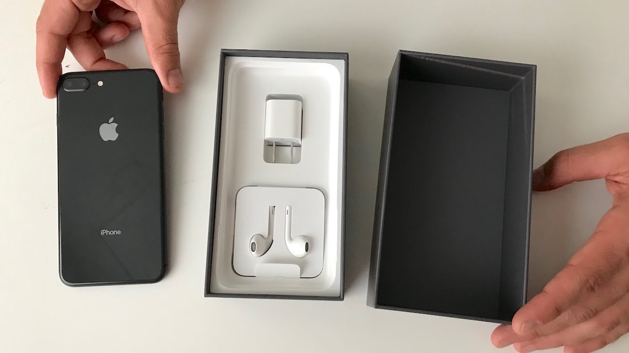 iPhone 8 Plus Unboxing (space gray)