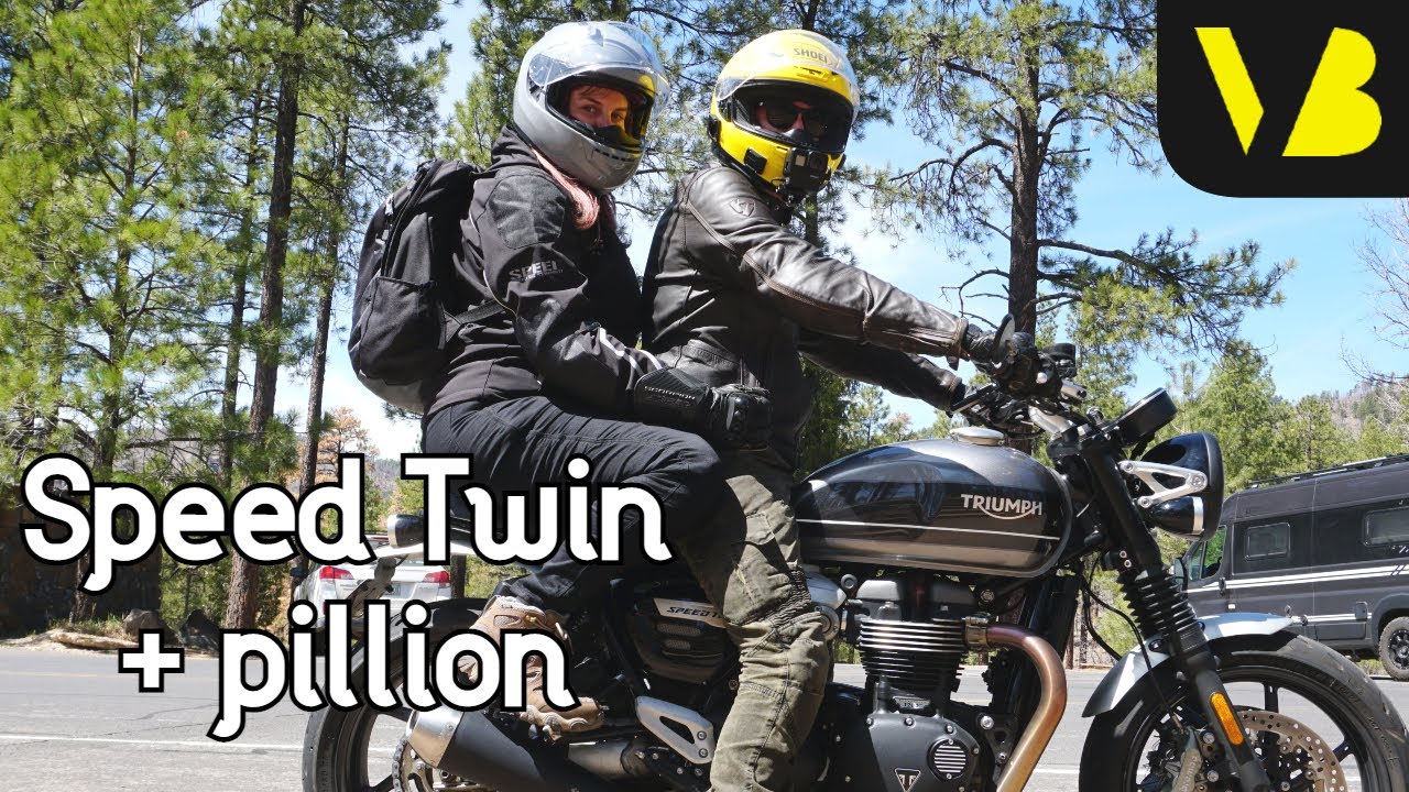 Riding two-up on the Triumph Speed Twin // plus saddlebags & TEC suspension