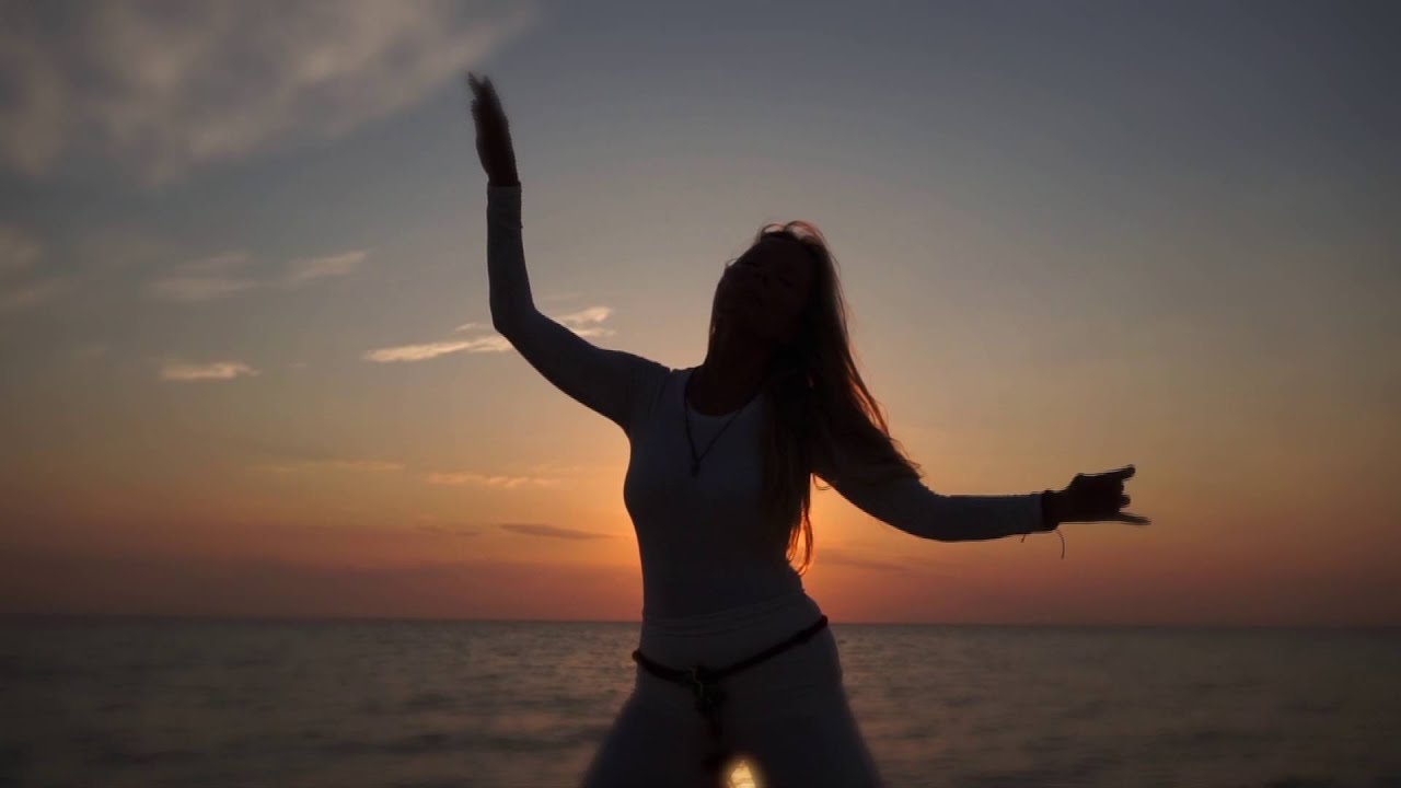 Elisabeth Kastanakis: Tandava - The Eternal Dance of Shakti/Shiva