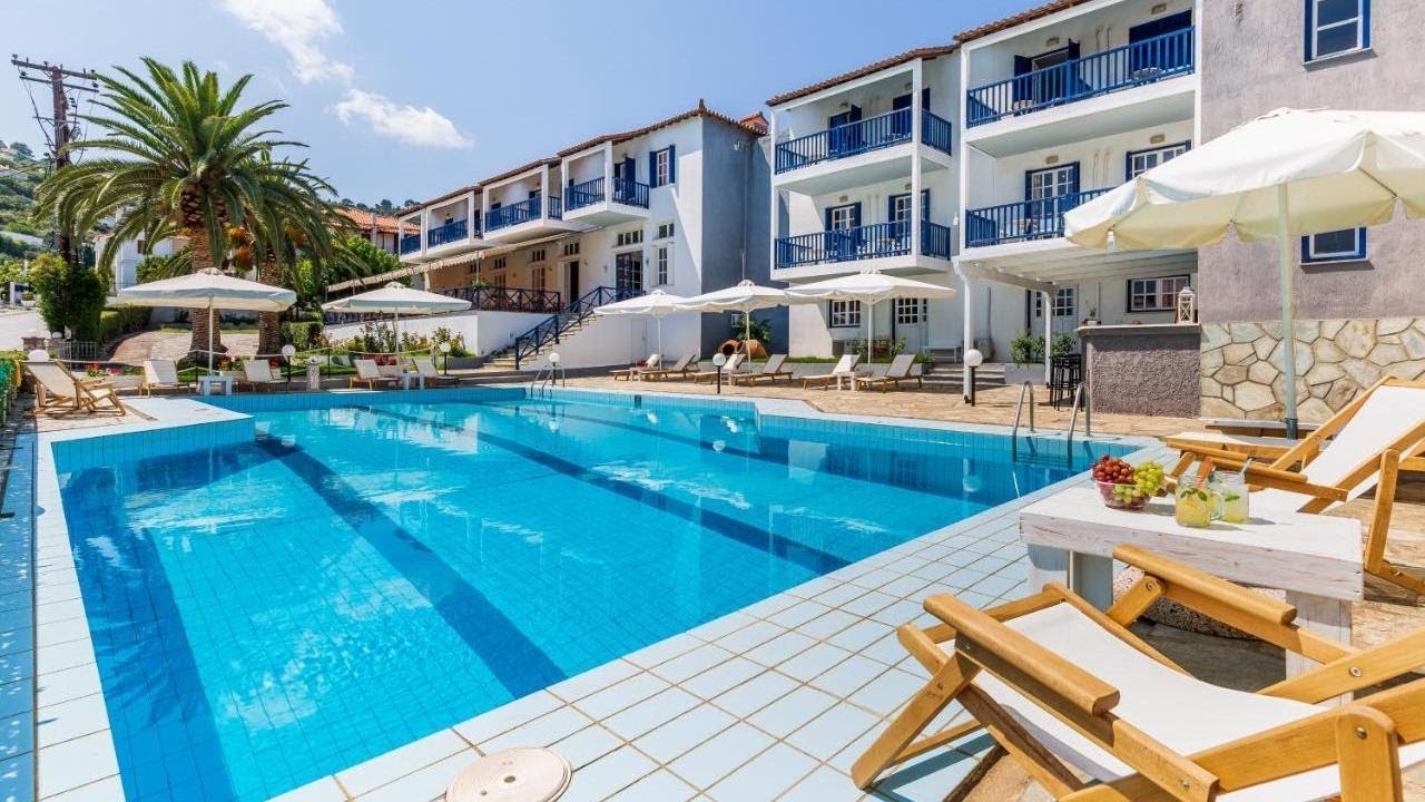 Aperitton Hotel, Skopelos Town, Greece