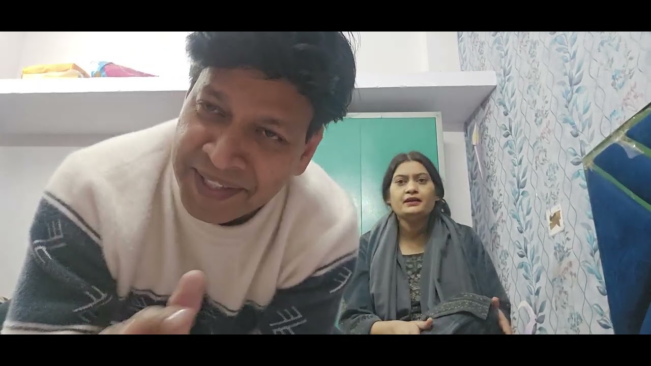 माता-पिता बच्चों के लिए गा रहे हैं