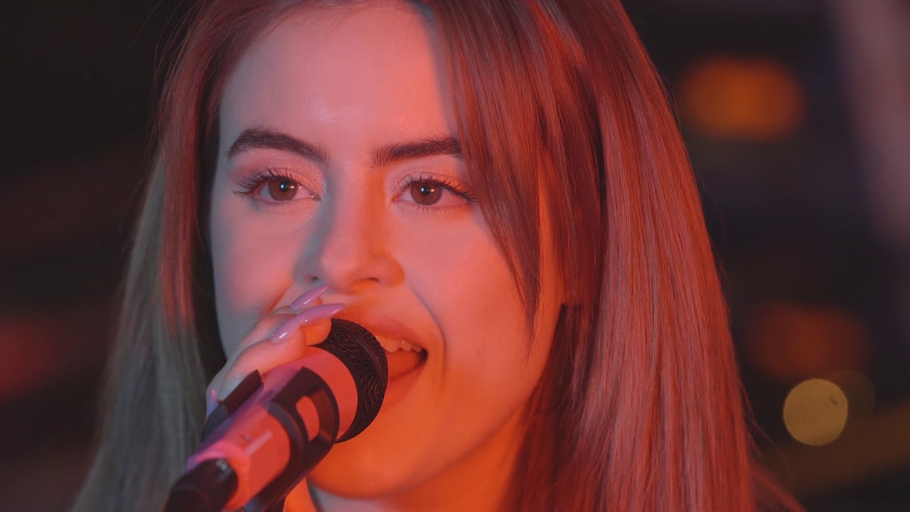 Kiiara Sings 