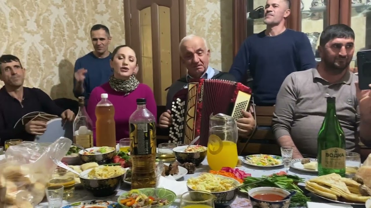 Заура Хабибулаева АВАРАЛ-КЕЛЕБ