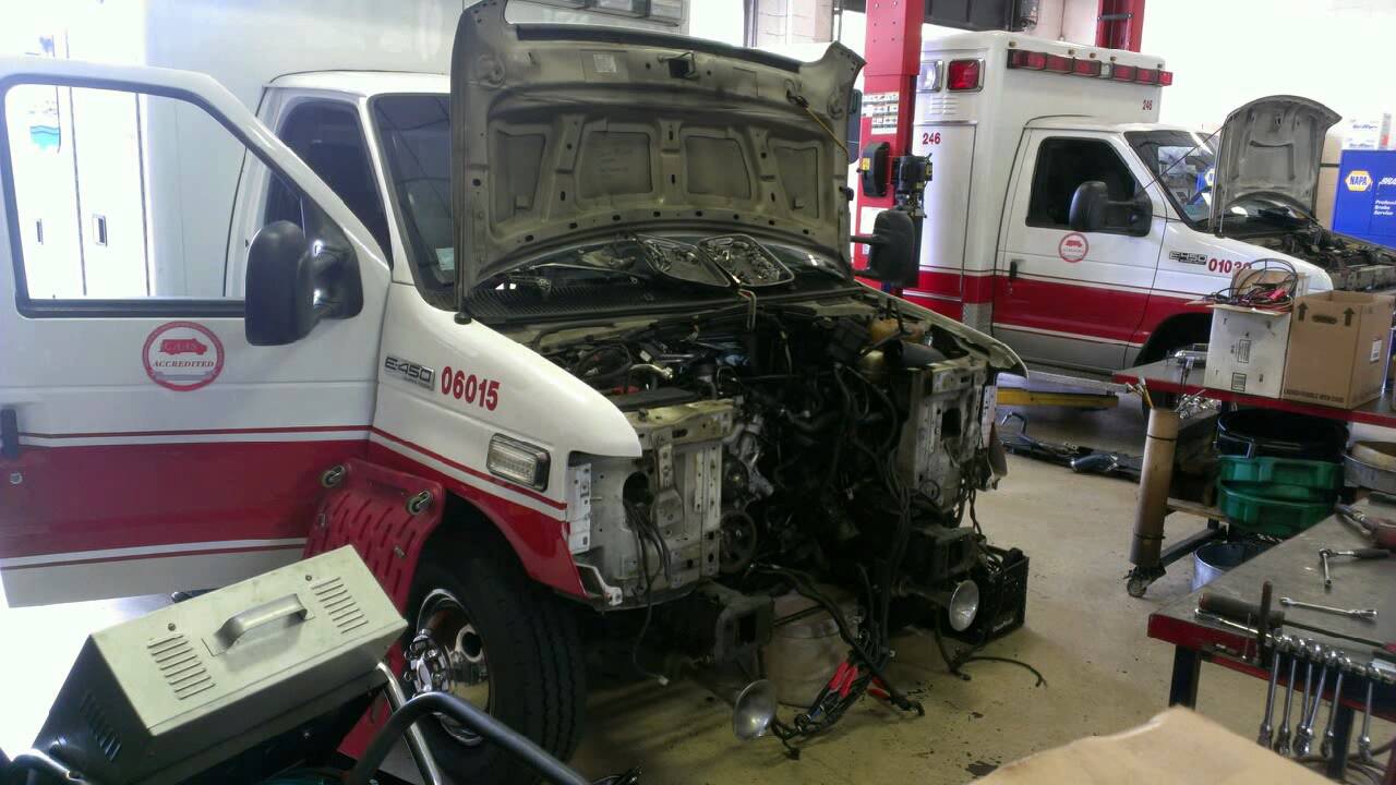 Engine Removal E-450 6.0L