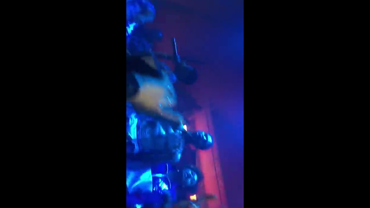 Vlog-Nba youngboy live in concert (his gf JANIA snatches jacket from fan)