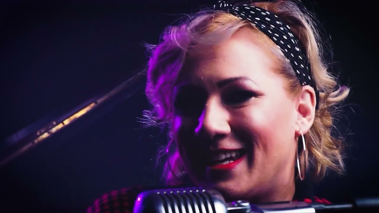 The Romans feat. Davorin Bogović & Ana Jakšić - Kiša (Official Video)