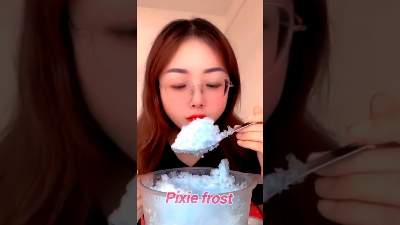 Ice eating ASMR/ crunchy ice ASMR/hard ice eating ASMR #ice #asmr