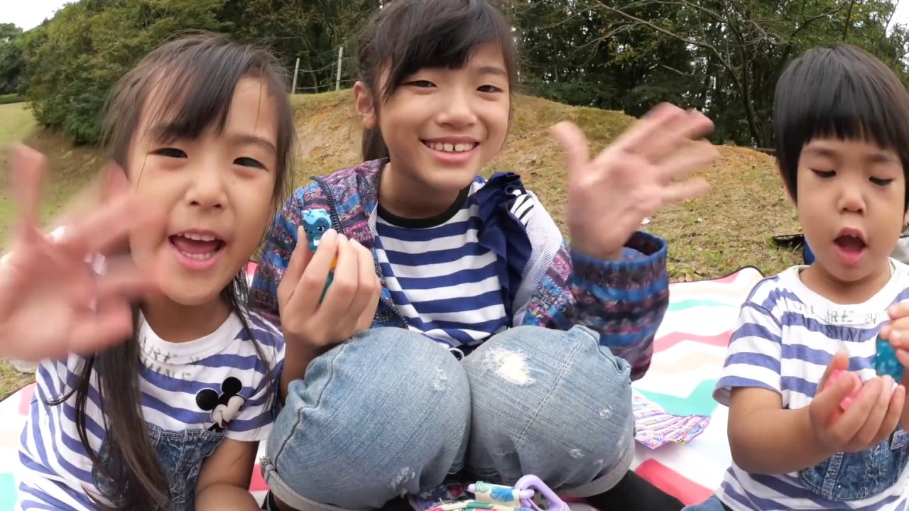 公園にかくされたふしぎなたまご？中身はなーんだ？