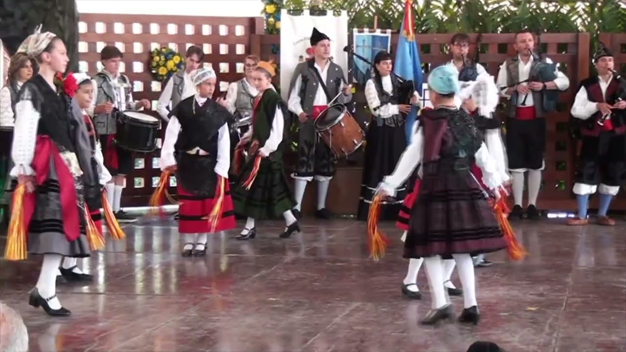 Romería de Covadonga 2025 09  Muñeira de Tormaleo