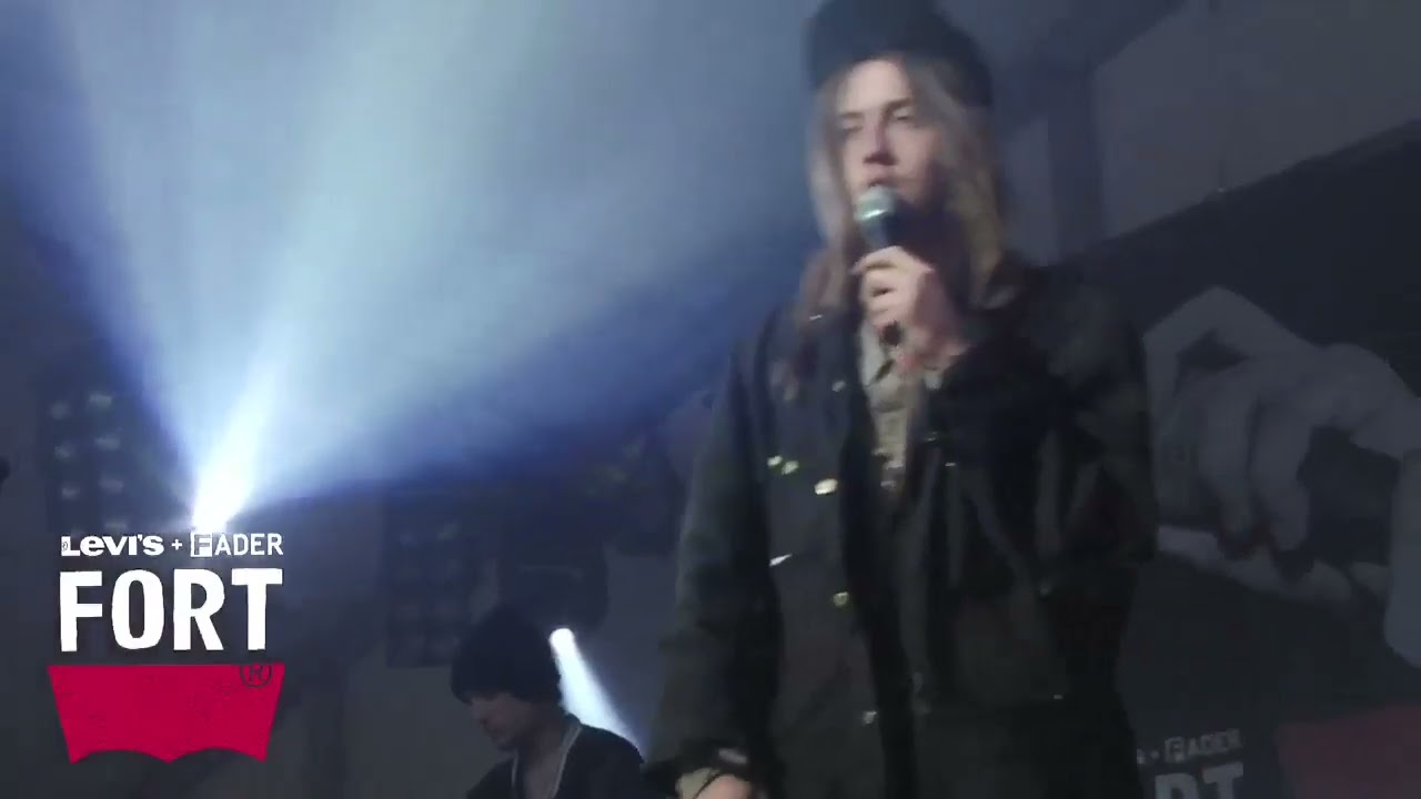SALEM - Tent (Live @ The FADER Fort 2010)