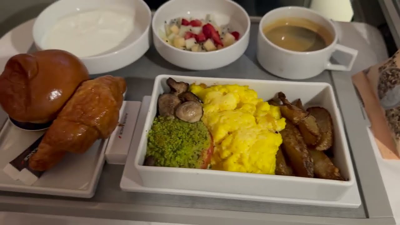 Air France Business Class: Boeing 787-9 Dreamliner from Beijing to Paris