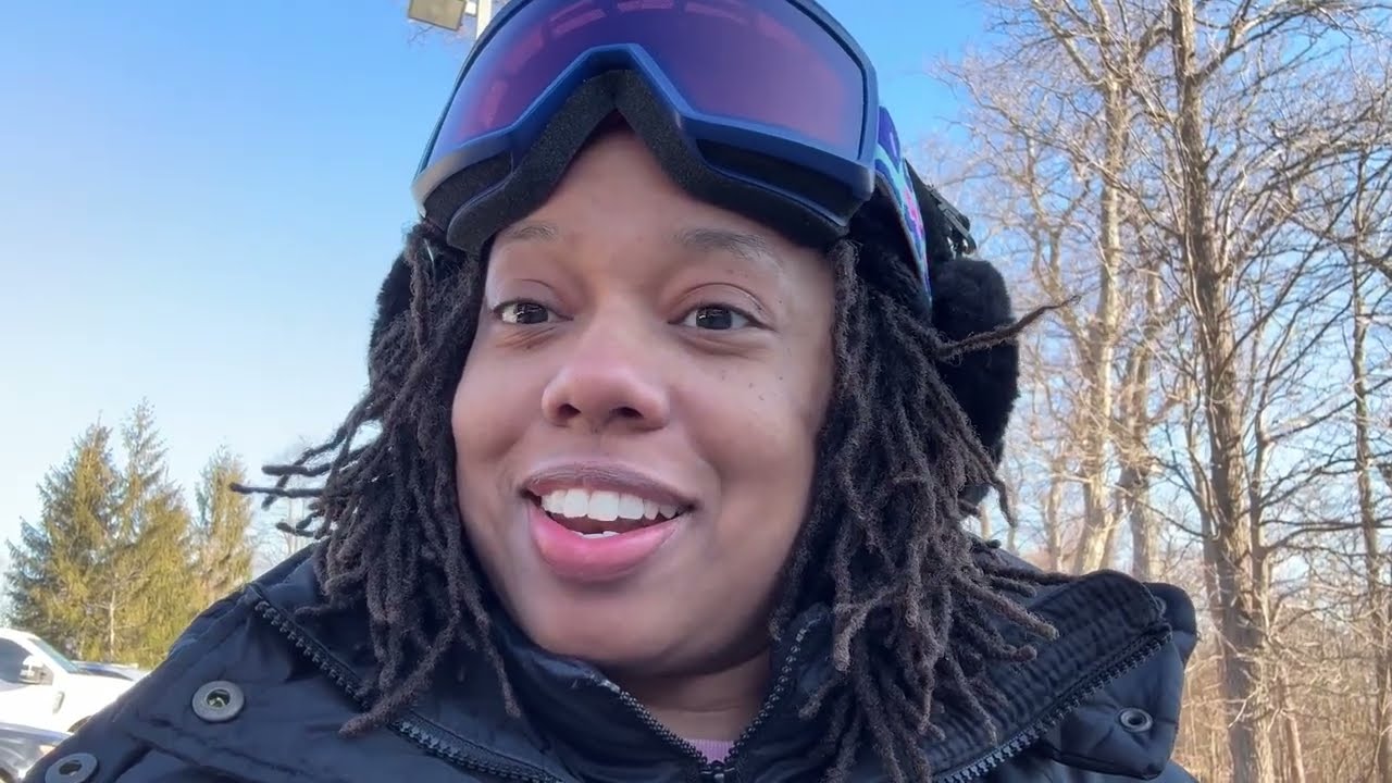 Wintergreen Snow Tubing -New Year | Vlog