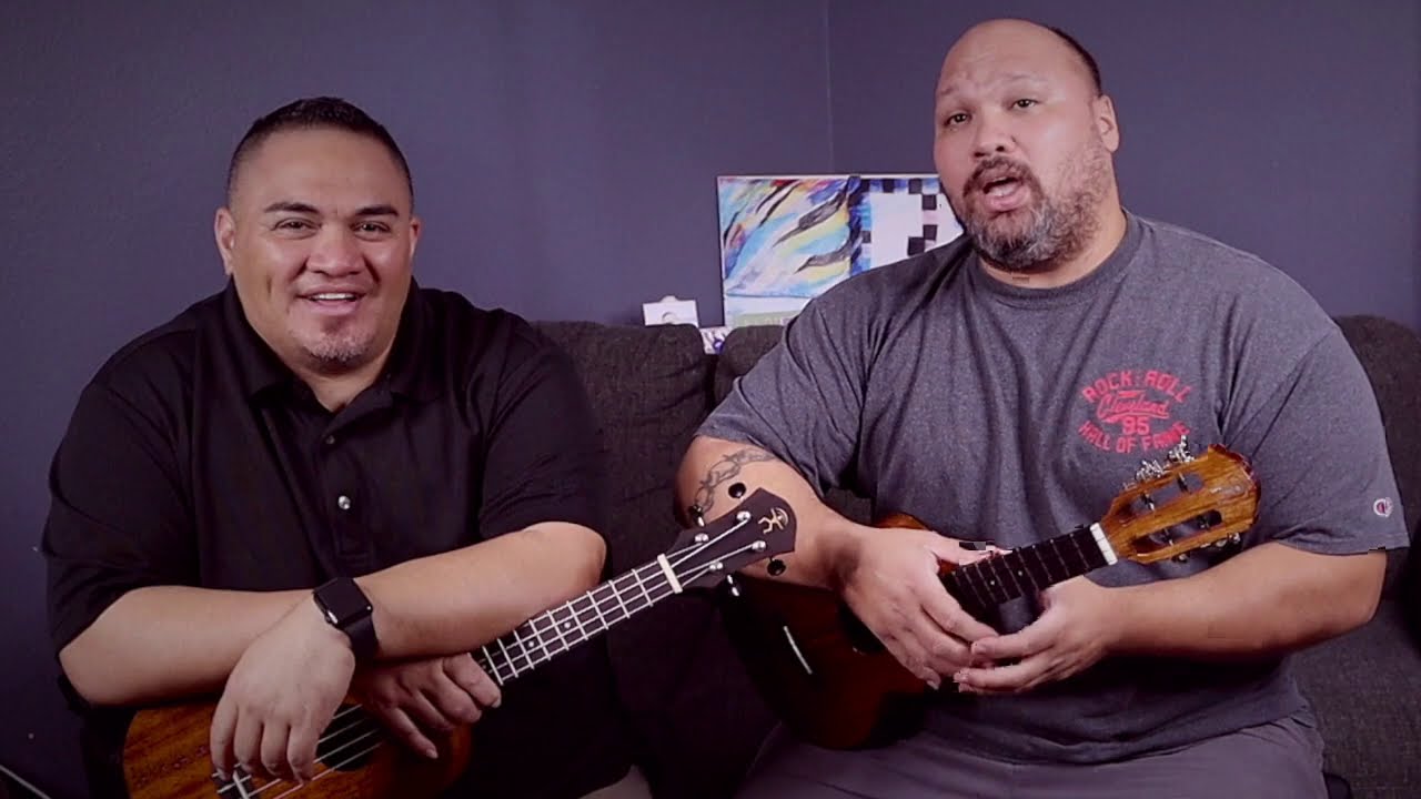 aNueNue Ukulele Review