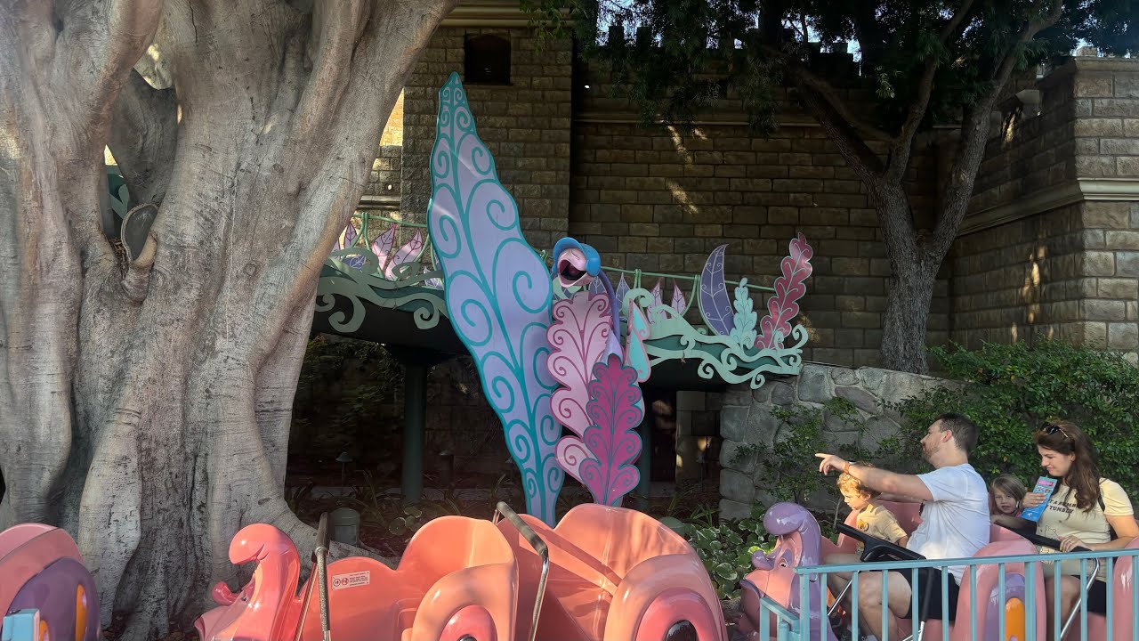 Alice in Wonderland Full Ride POV #disneyland #disney #anaheim #california 