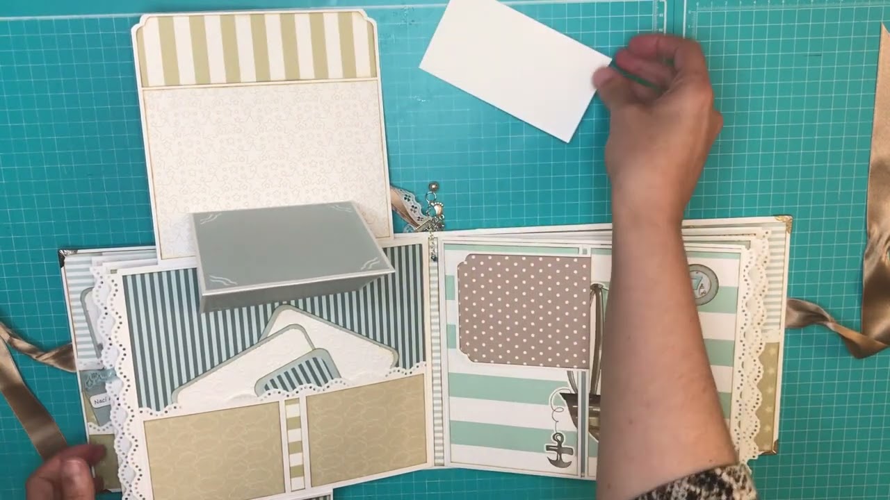 Álbum scrapbooking bebé niño colección y básicos de @NuriaScrapandTips