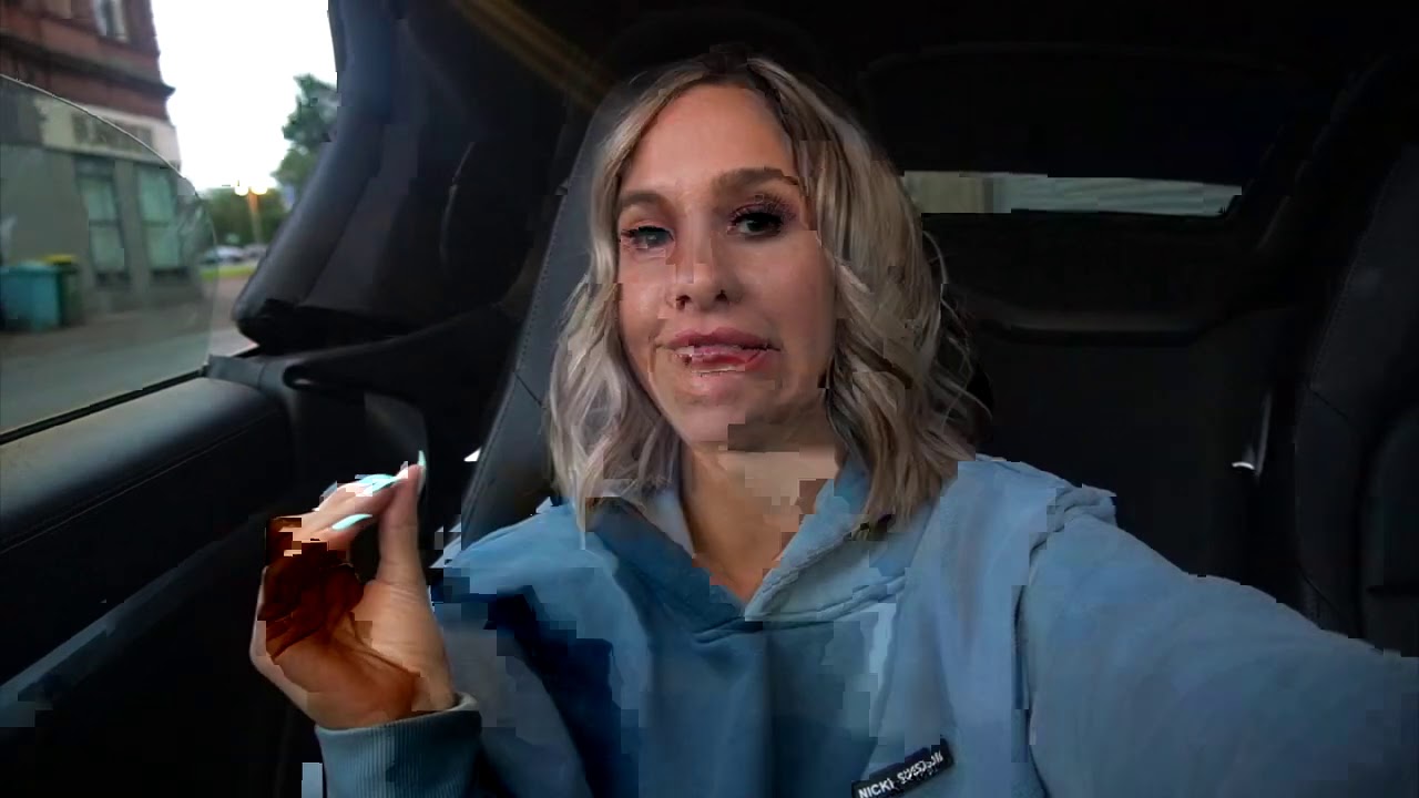 Come to The Hairdressers With Me (& mini unboxing)