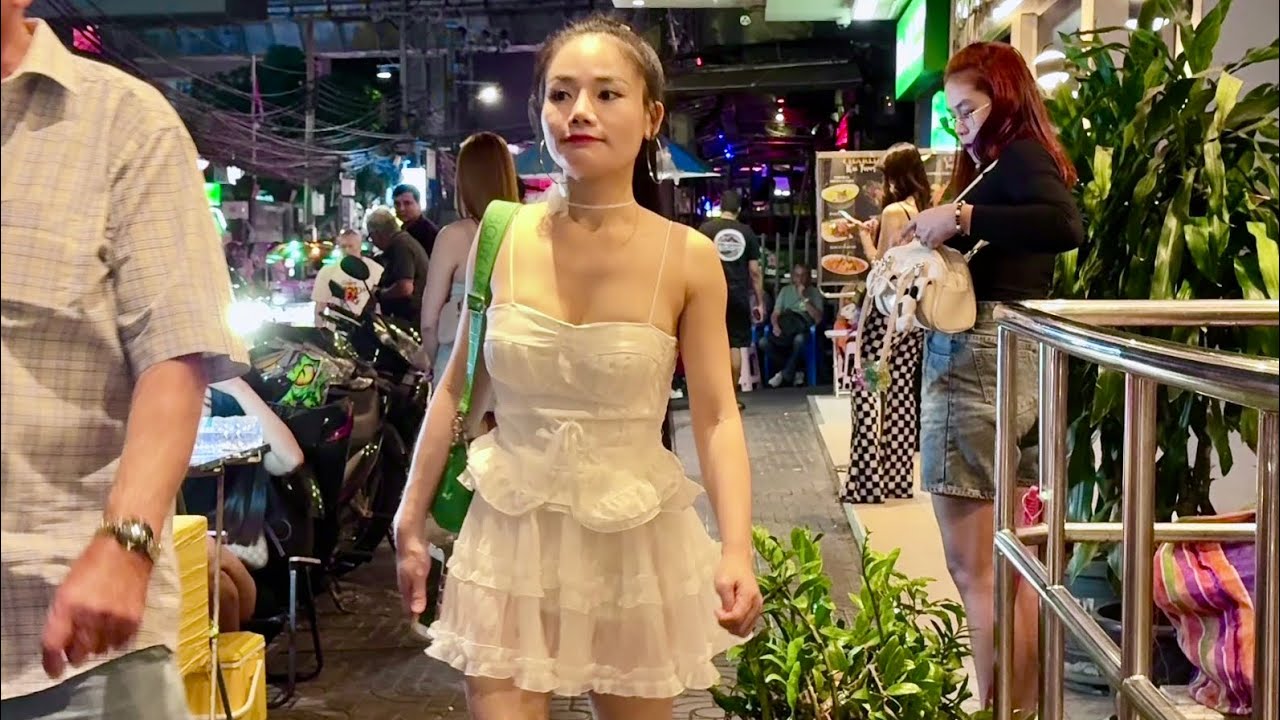 Thermae Cafe Boom Boom Freelancers 2025 - Thermae cafe, Bangkok Soi 4, Bangkok Nana Plaza Nightlife