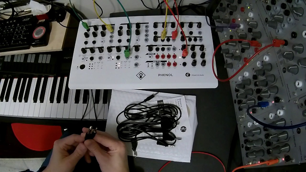 Banana to Minijack Kit