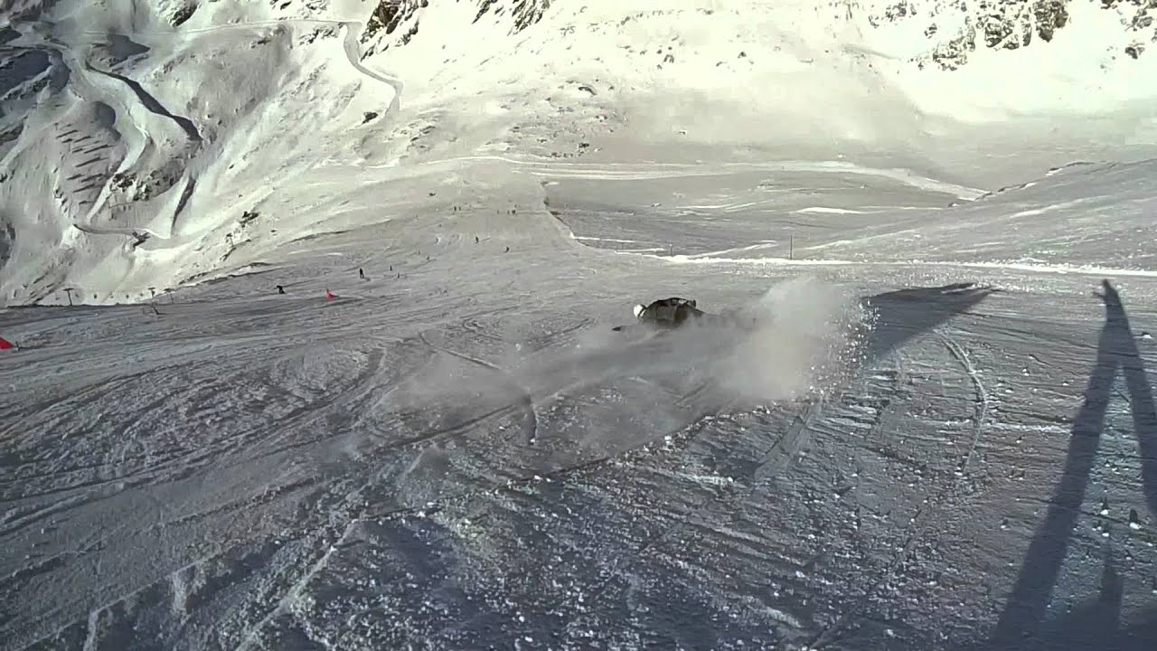 Artice Extreme Carving Team at Molltaler Gletscher