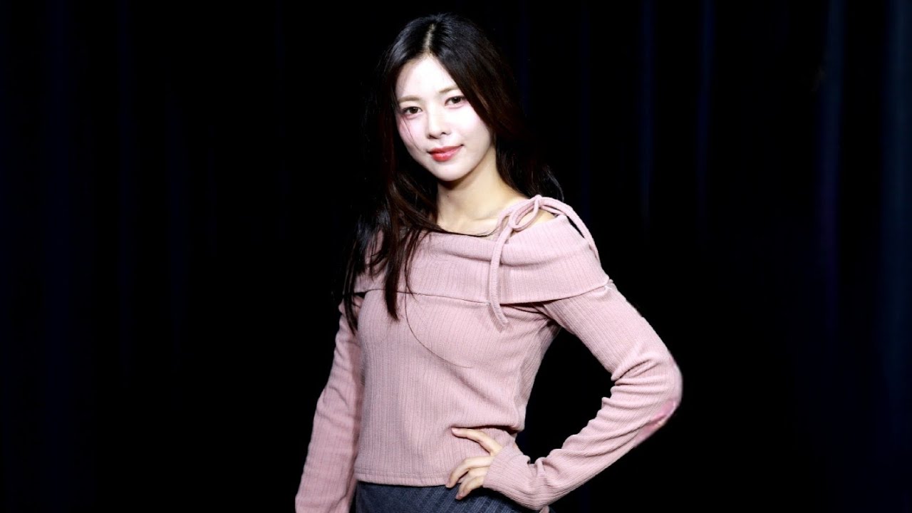[4K] 231104 트리플에스 서다현 'Girls' Capitalism' 사운드웨이브 팬싸인회
