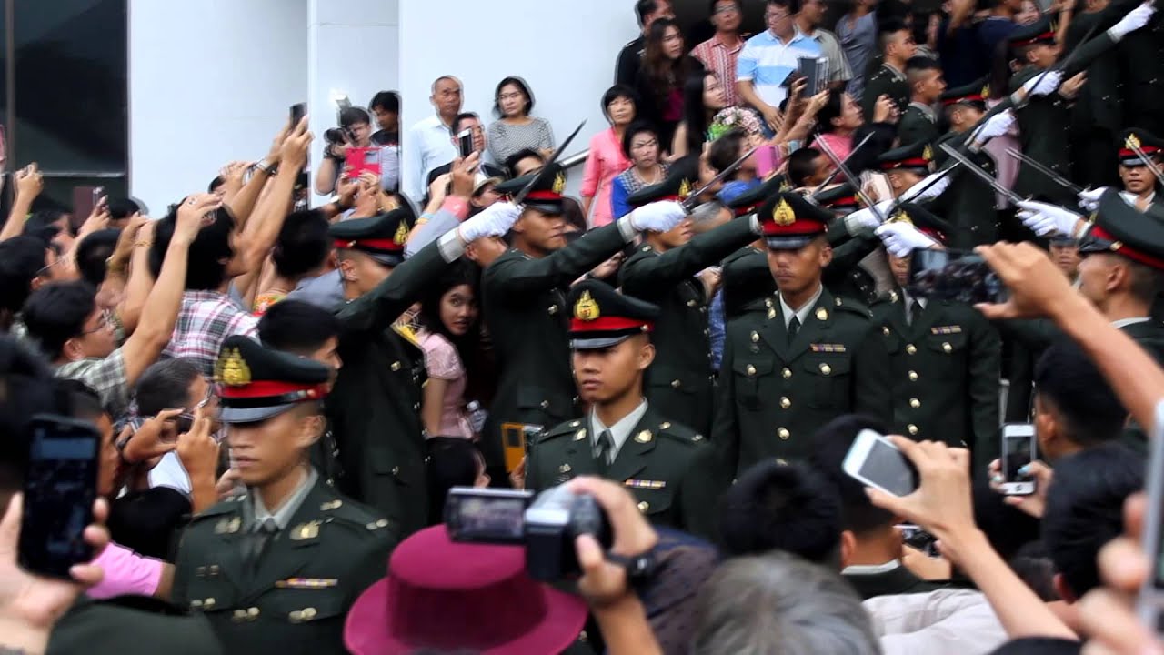 พิธีรับกระบี่สั้น นนร.จปร. รุ่น66 