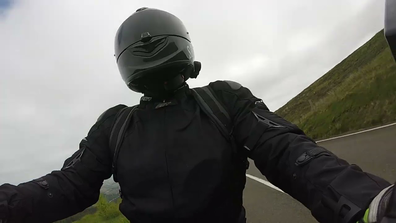 Ramsey hairpin to victory cafe TT 2023 MT 09 gen3
