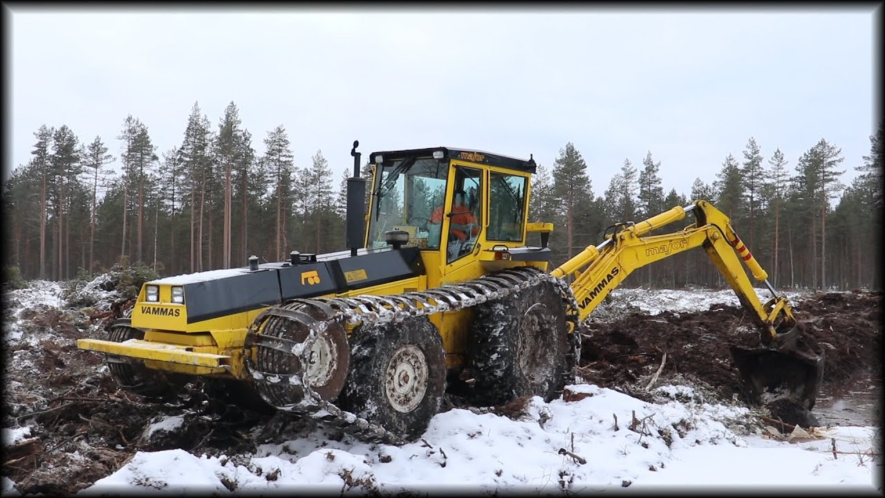 Toukovalkaman Vammas Major ojan kaivuussa - luukku 6