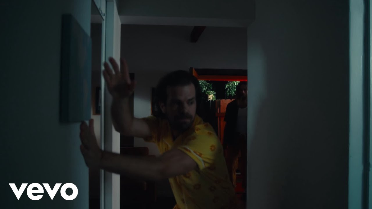 The Darcys - Running For The Hills