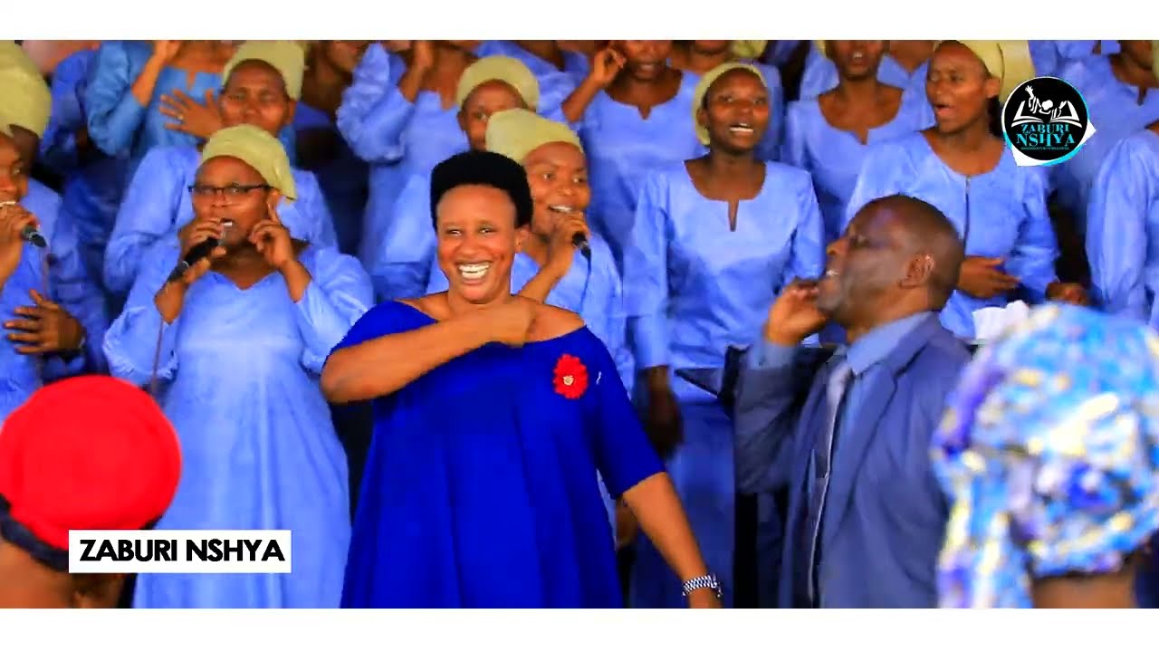 URWAMBARIRO RW'ABERA🥰 Uri Umugiraneza/ Ngwino Winjire - Korali RUBONOBONO mu ndirimbo zabo zikunzwe