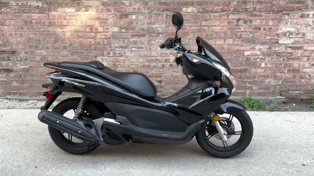 Honda PCX 150 2013 black H5282U