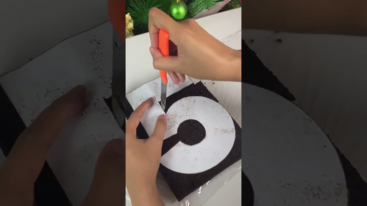 Easy way to cut a number cake😱
