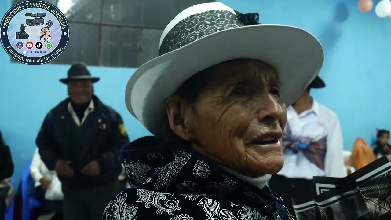 Bellavista Paucartambo Pasco Perú, feliz cumpleaños Angela Escandón gracias familia Panduro