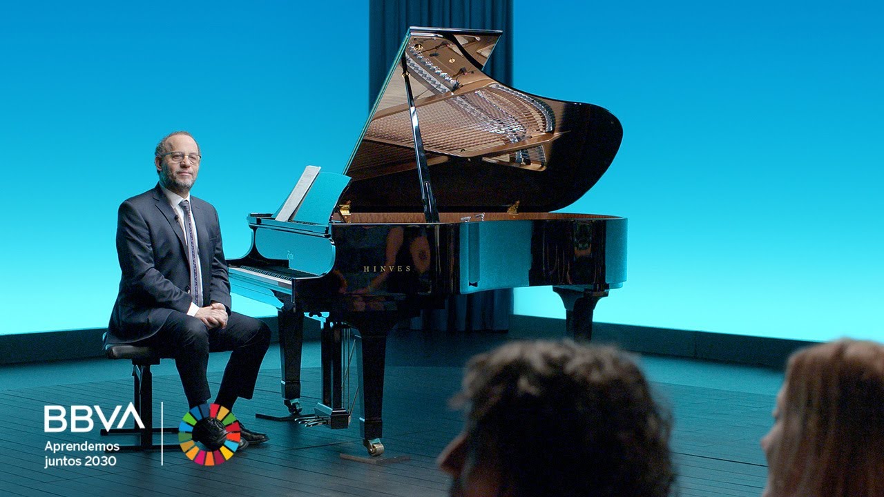 Versión Completa. Más música, maestros. Sergio Feferovich, director de orquesta