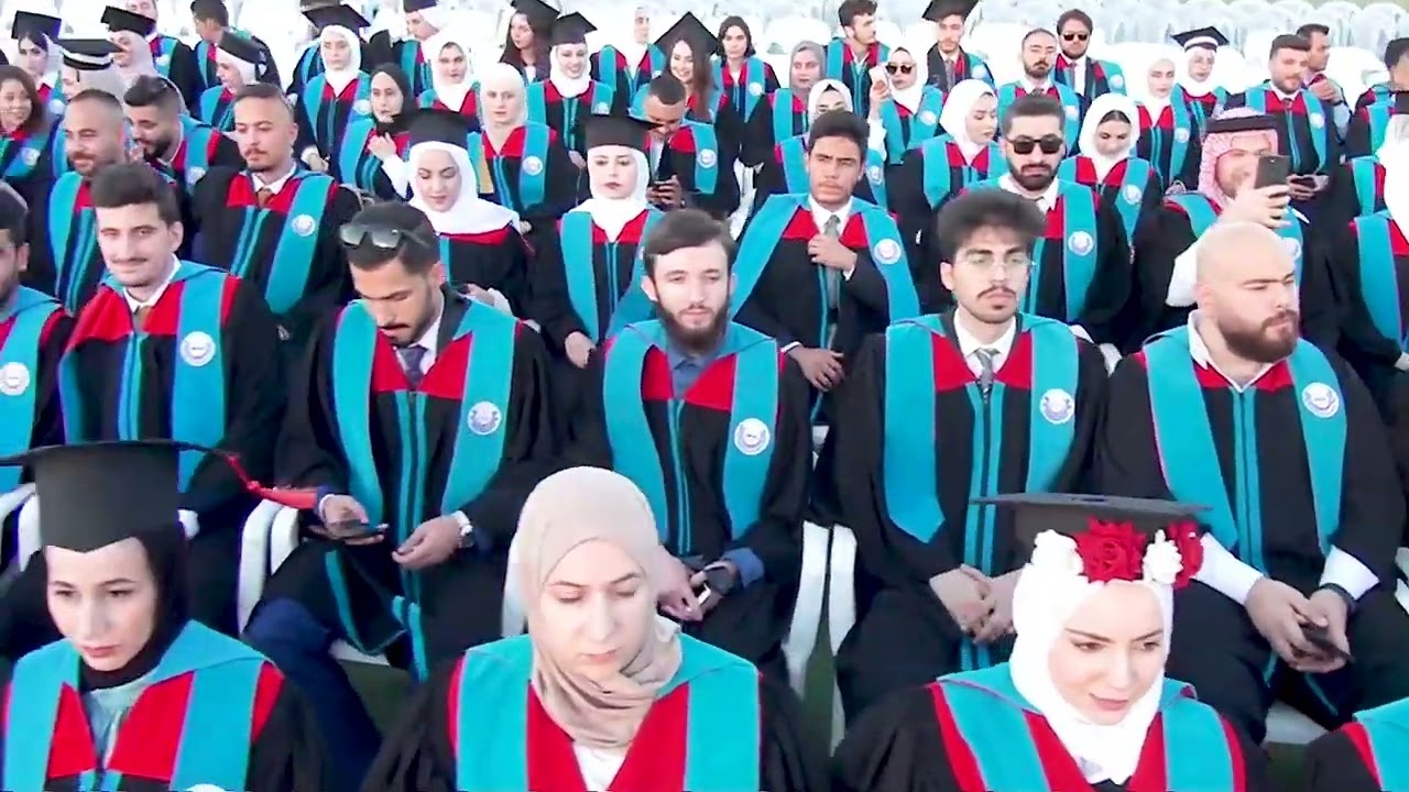 حفل تخريج كلية تكنولوجيا المعلومات جامعة العلوم والتكنولوجيا الفوج الرابع والثلاثين