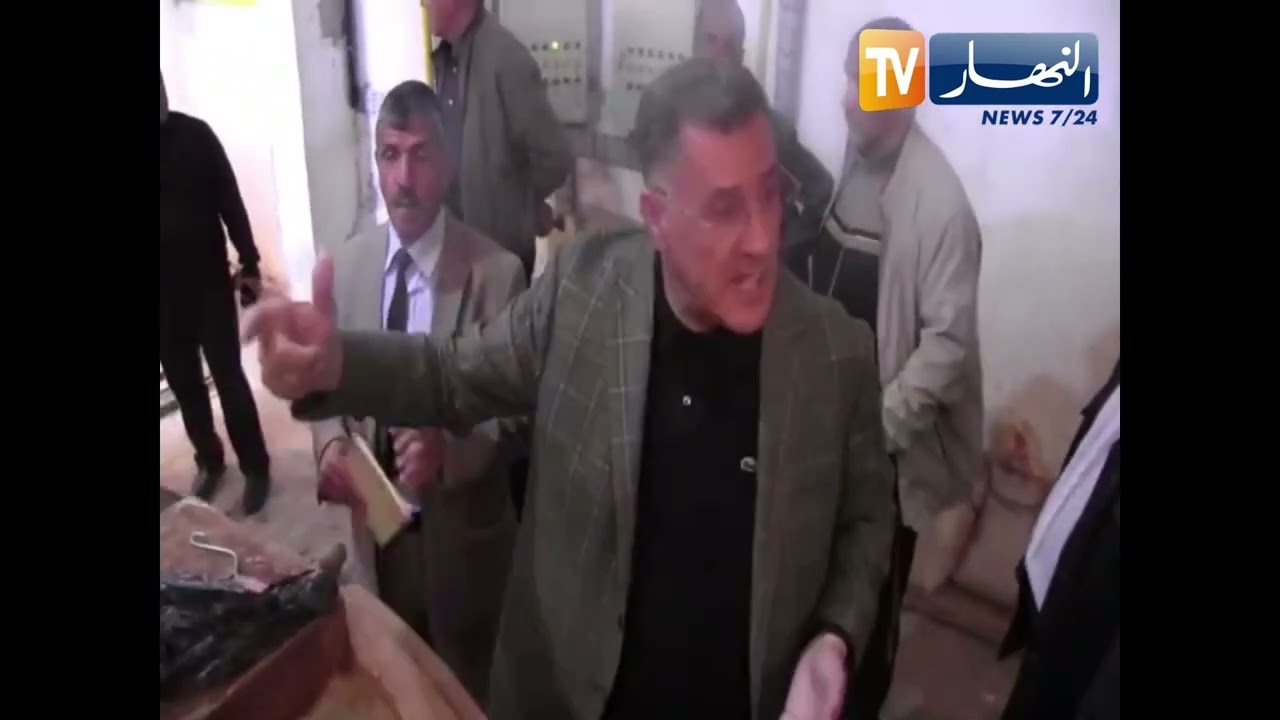 والي الولاية مصدوم وغاضب من الوضعية الكارثية للمسبح الشبه الأولمبي بمدينة النعامة