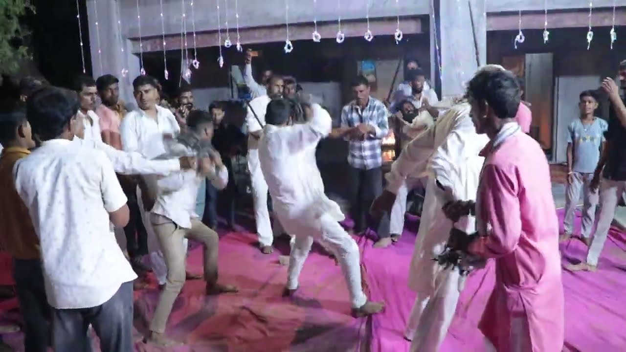 विश्व प्रसिद्ध गोगामेङी पाबूसर में भगतों की छावली ।