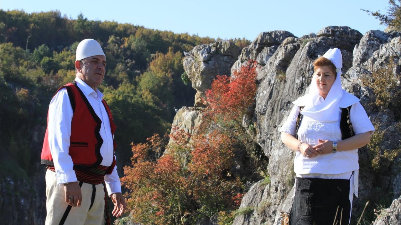 Ismet Demaj ×Shqipe Hasaj - Thrret Prizreni more Shkoder