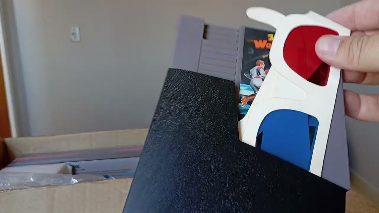 Unboxing EUA temos jogos nes , ATARI APC man edition e atari 7800+