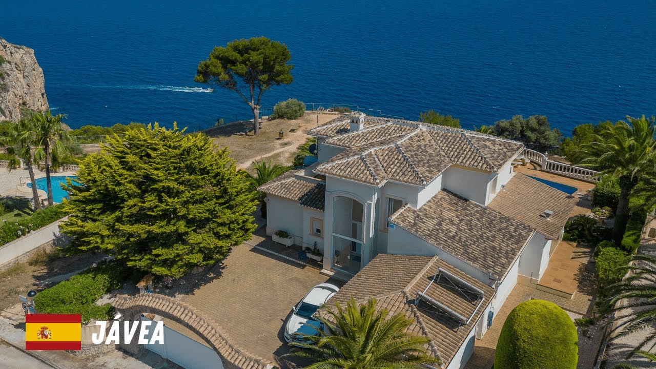 CHALET PRIMERA LINEA JAVEA | REMAX INMOMAS